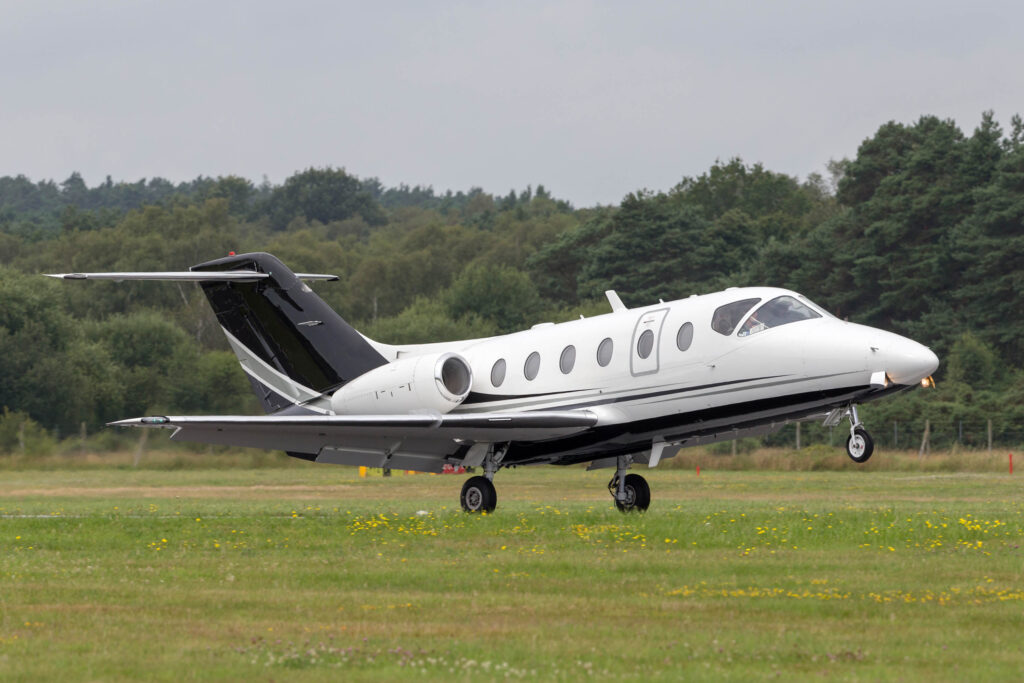 Beechjet 400 for charter