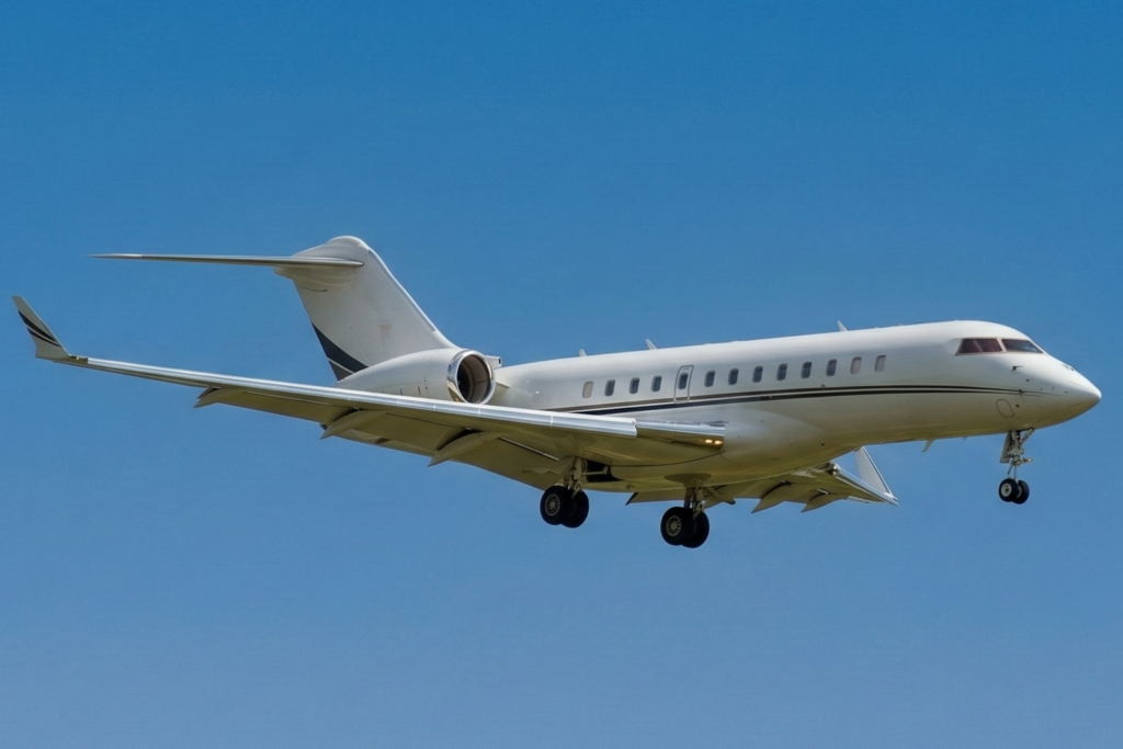 Global 6000 for charter