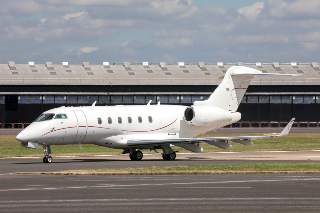 USED EG - Challenger 300