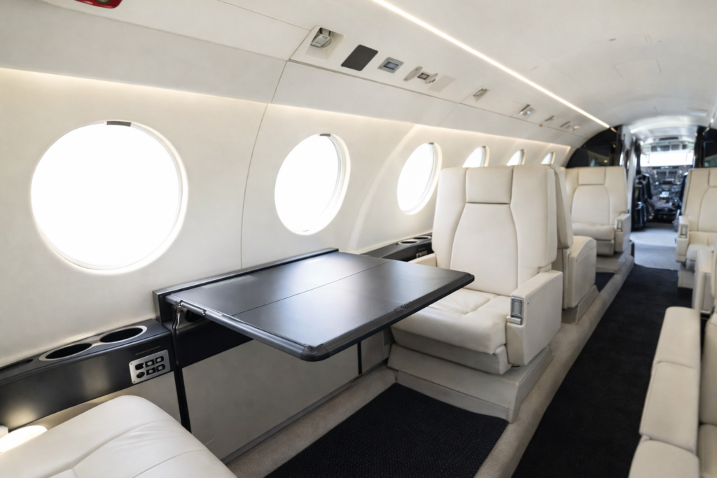 Dassault falcon 50EX (5)