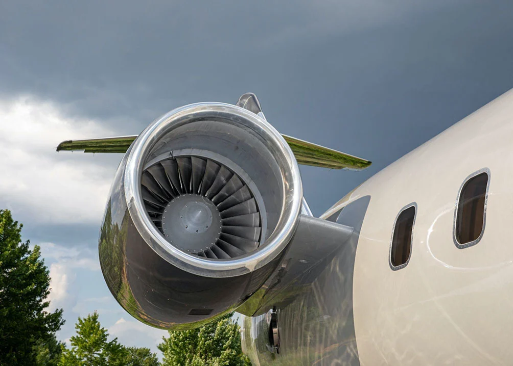 2000 Bombardier Challenger 604 jet for sale
