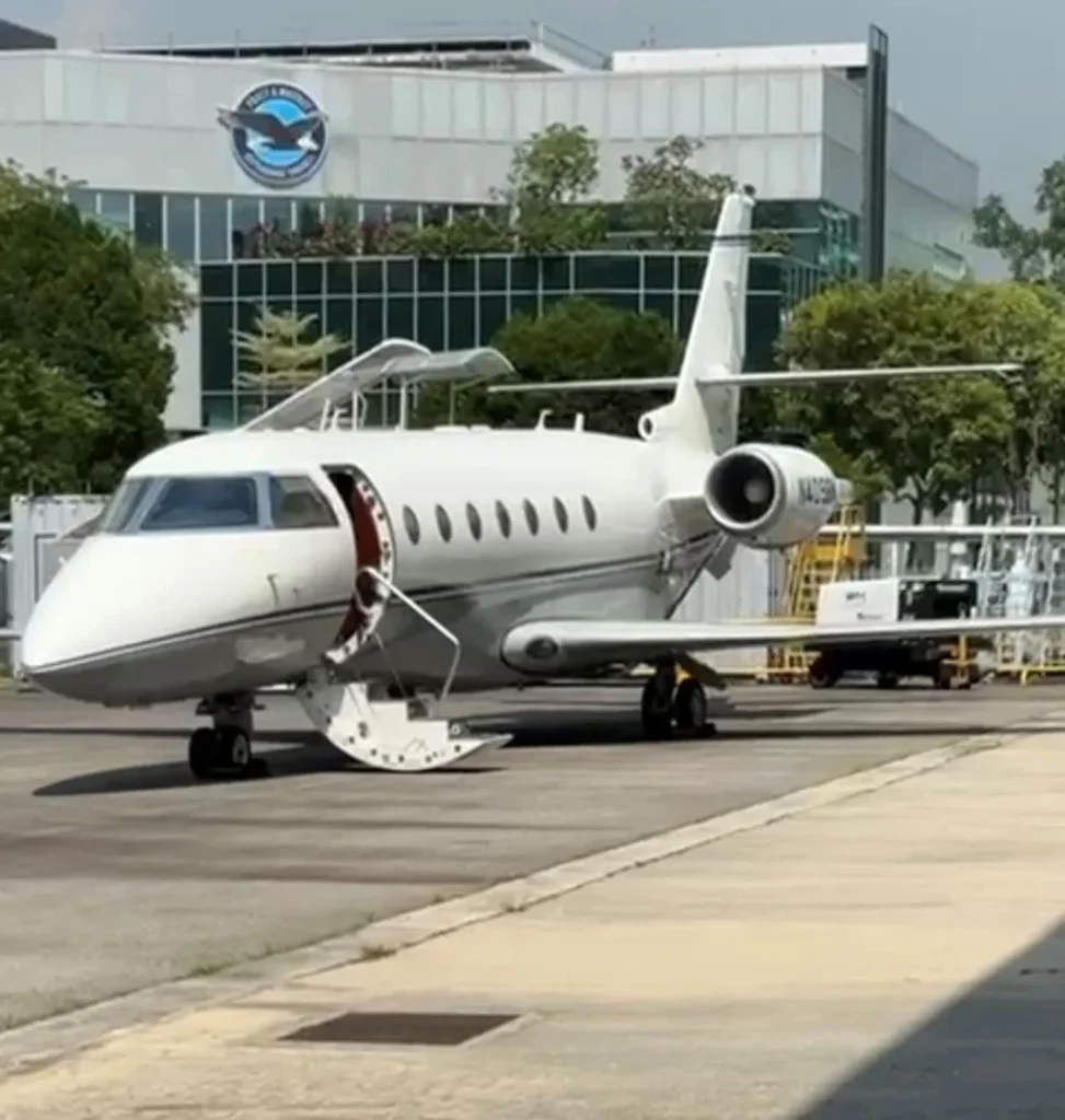 2002 Gulfstream G200 private jet for sale