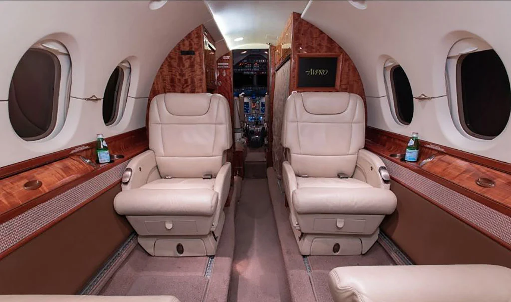 2002 Hawker 800XP jet for sale