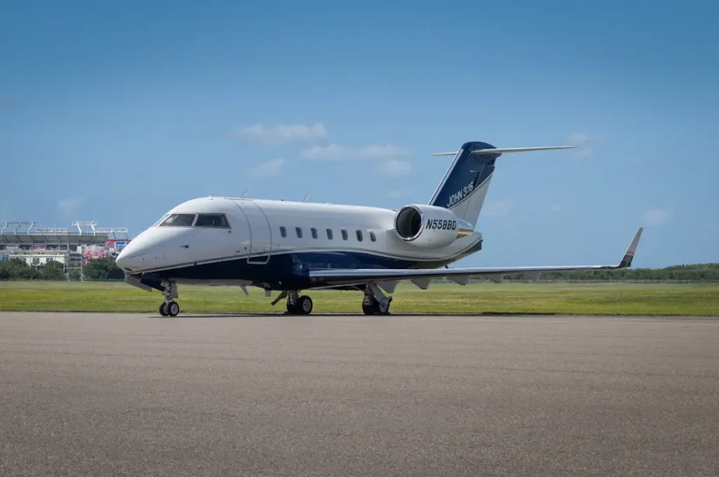 2005 Bombardier Challenger 604 for sale