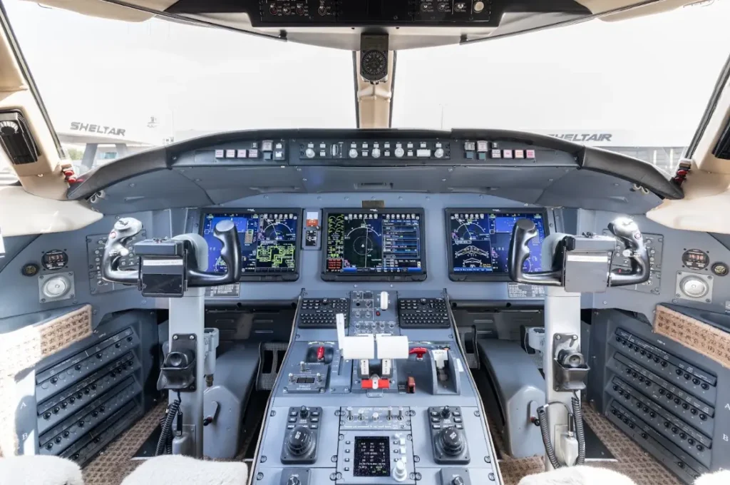2005 Bombardier Challenger 604 jet for sale