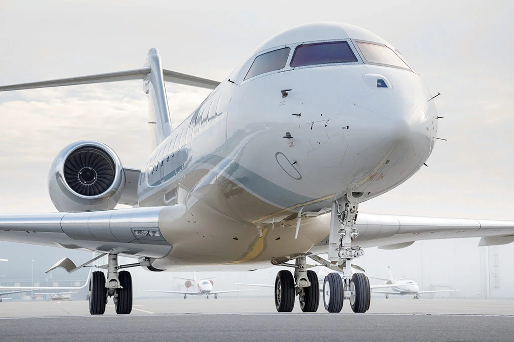 2013 Bombardier Global 5000 private jet for sale