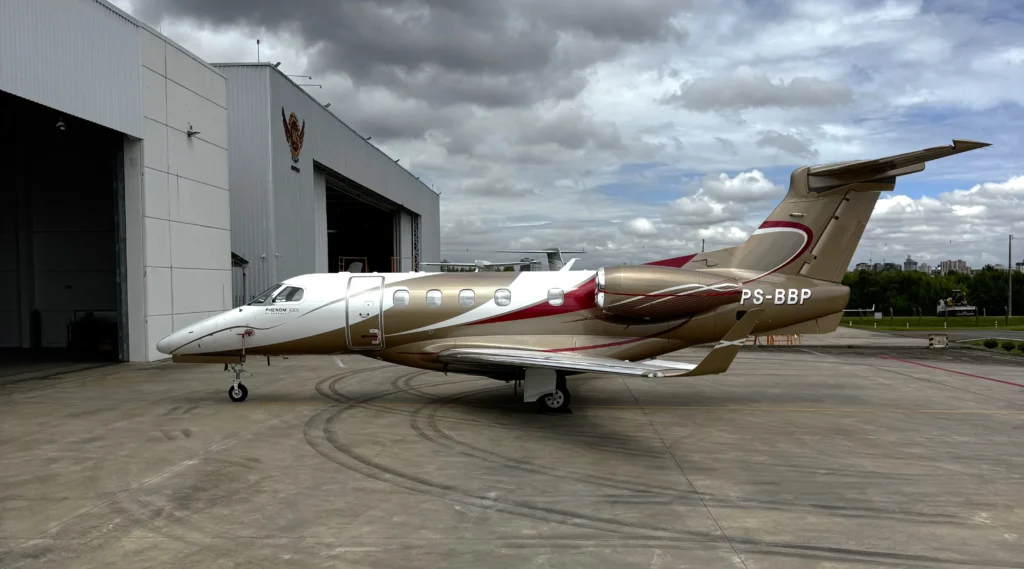 2018 Embraer Phenom 300E for sale