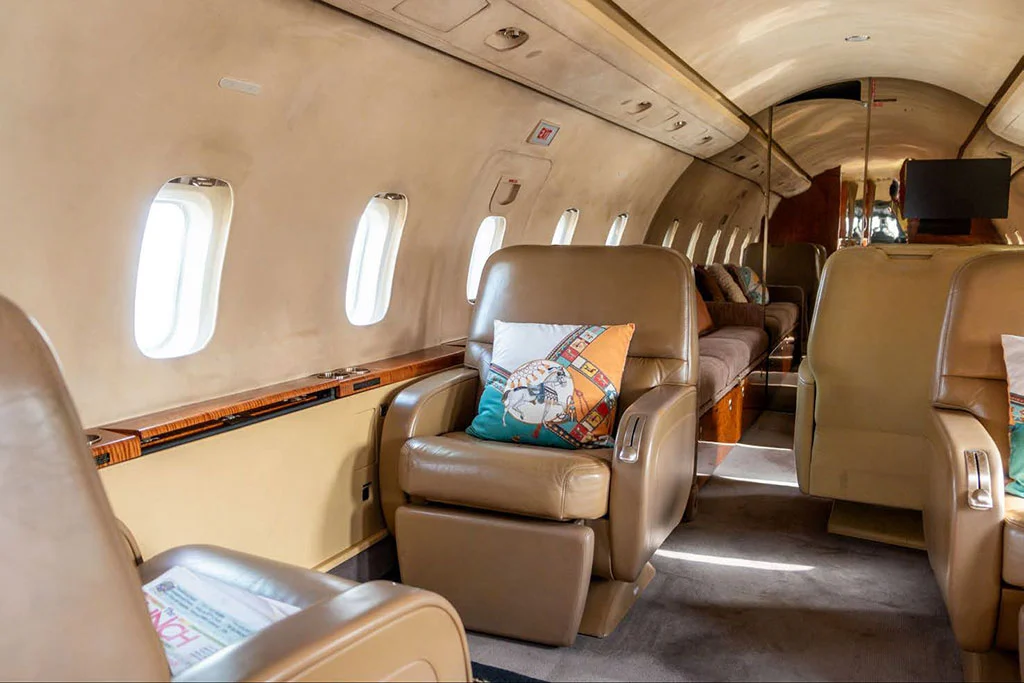 1990 Bombardier Challenger 601-3A jet for sale