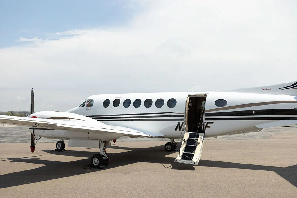 2003 Beechcraft King Air 350 jet for sale