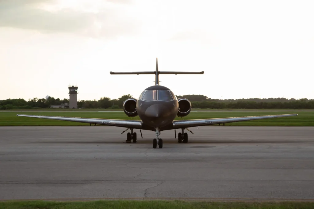 2000 Hawker 800XP jet for sale
